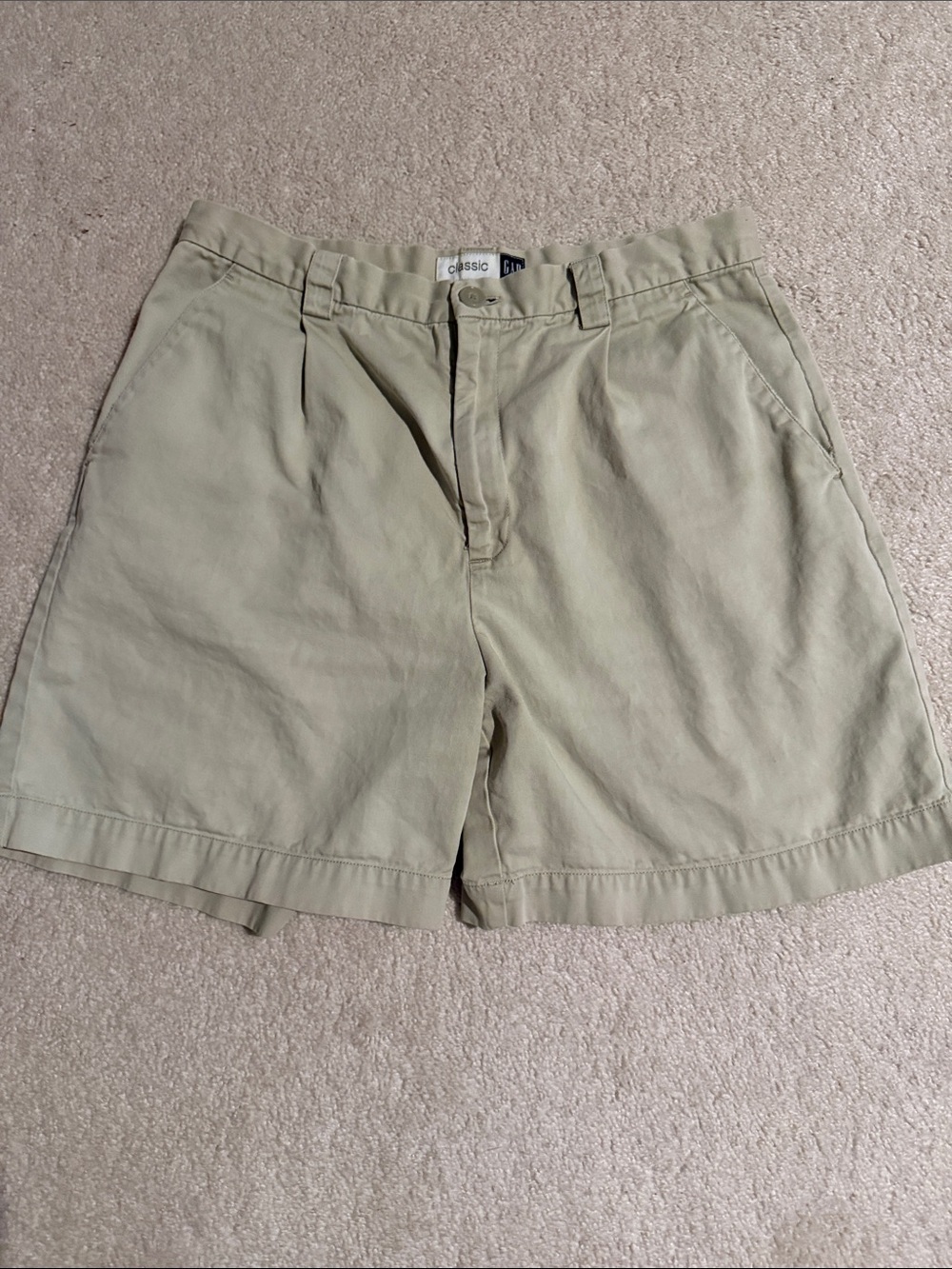 Gap Classic Women's Light Khaki Bermuda Shorts